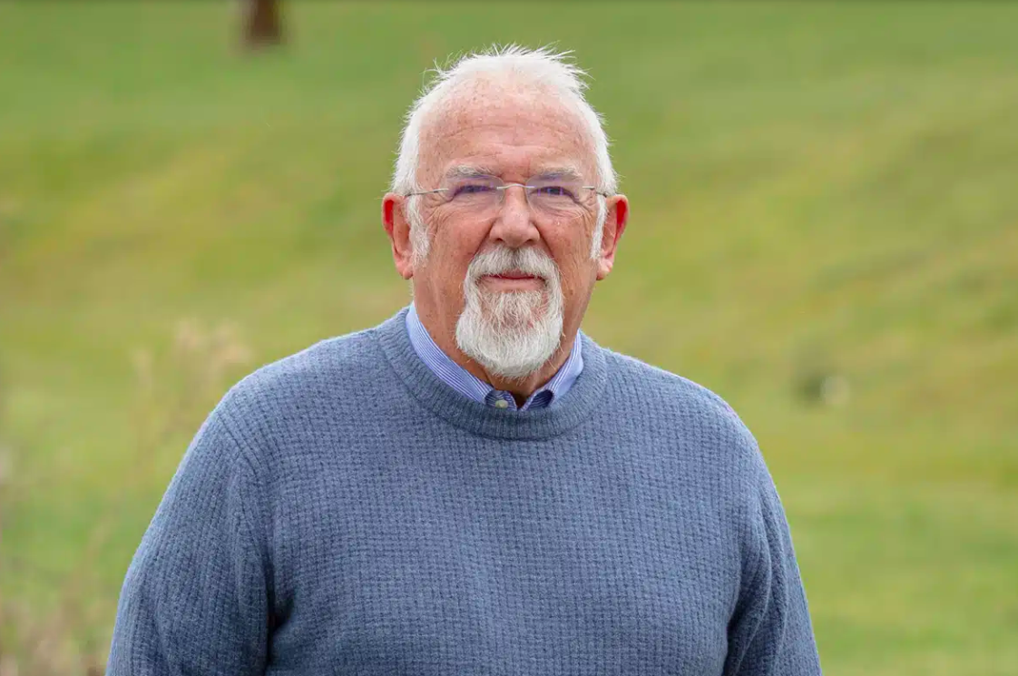 Retired pastor challenges abortion buffer zones law