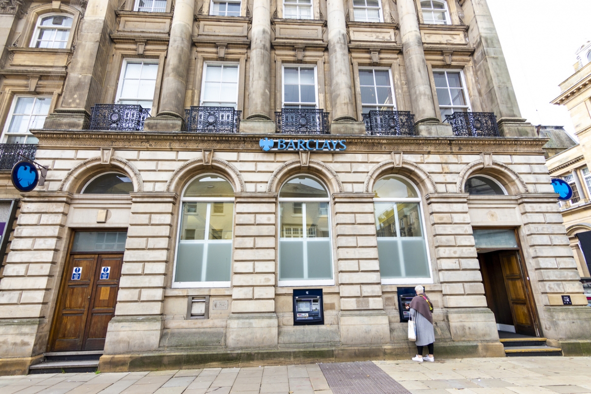 Barclays to implement Supreme Court gender ruling