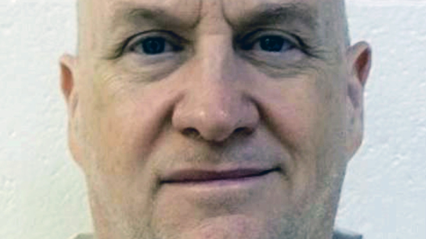 Former police chief escapes from Arkansas prison : NPR