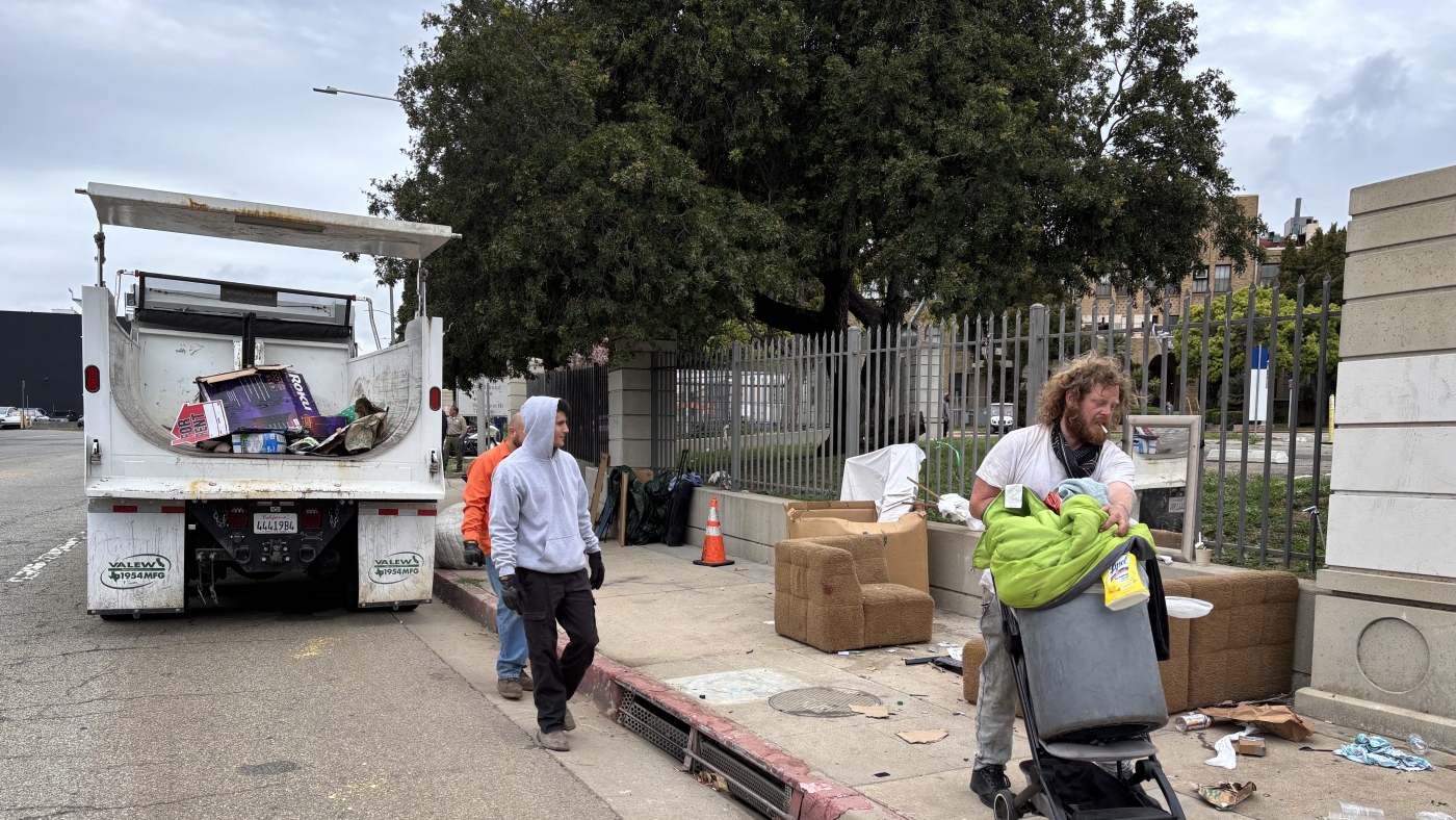 Vets in LA hope, with Trump order, that they can finally come home : NPR