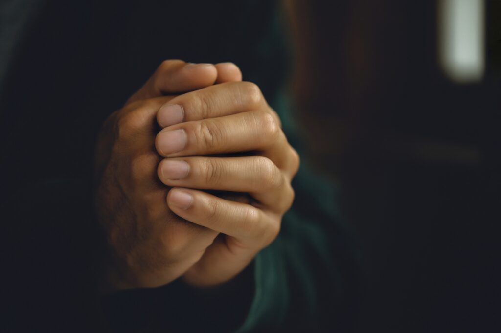 Pastor calls for night prayer vigils in face of darkening world