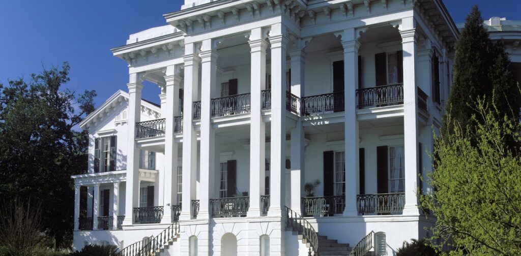 Plantation tourism, memory and the uneasy economics of heritage in the American South