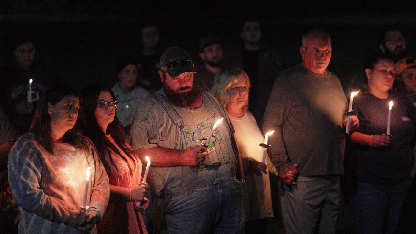 Explosion at Tennessee Plant Kills 16 Community in Mourning The Moral Compass News 16 people died in a blast at a Tennessee explosives factory early Friday, sheriff says : NPR