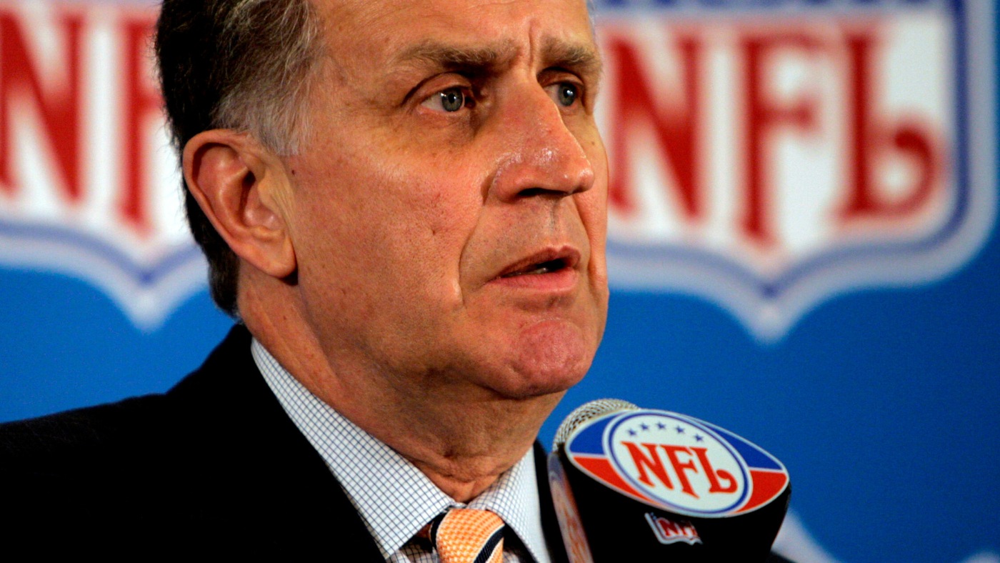 Paul Tagliabue Former NFL Commissioner Dies at 84 from Heart The Moral Compass News Paul Tagliabue, NFL commissioner of 17 years, dies at 84 : NPR