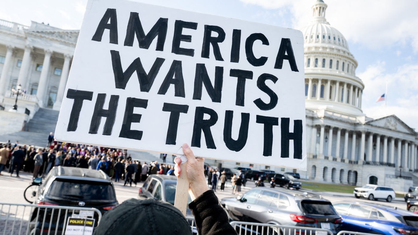 Trump Backs Epstein File Release House Vote Expected Tomorrow The Moral Compass News Trump on Epstein files; U.S. pressure on Venezuela : NPR