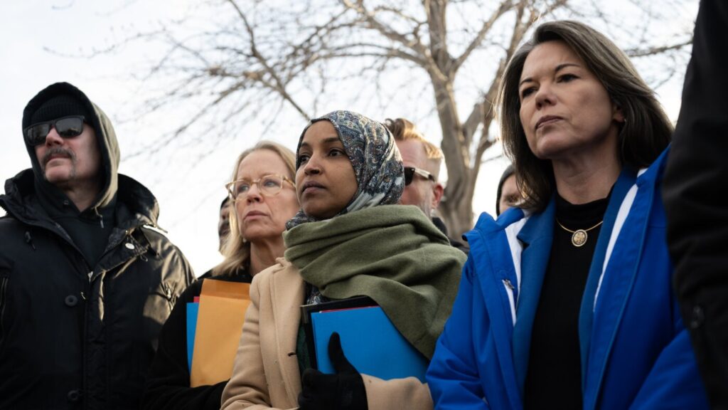 DHS restricts congressional visits to ICE facilities in Minneapolis with new policy : NPR