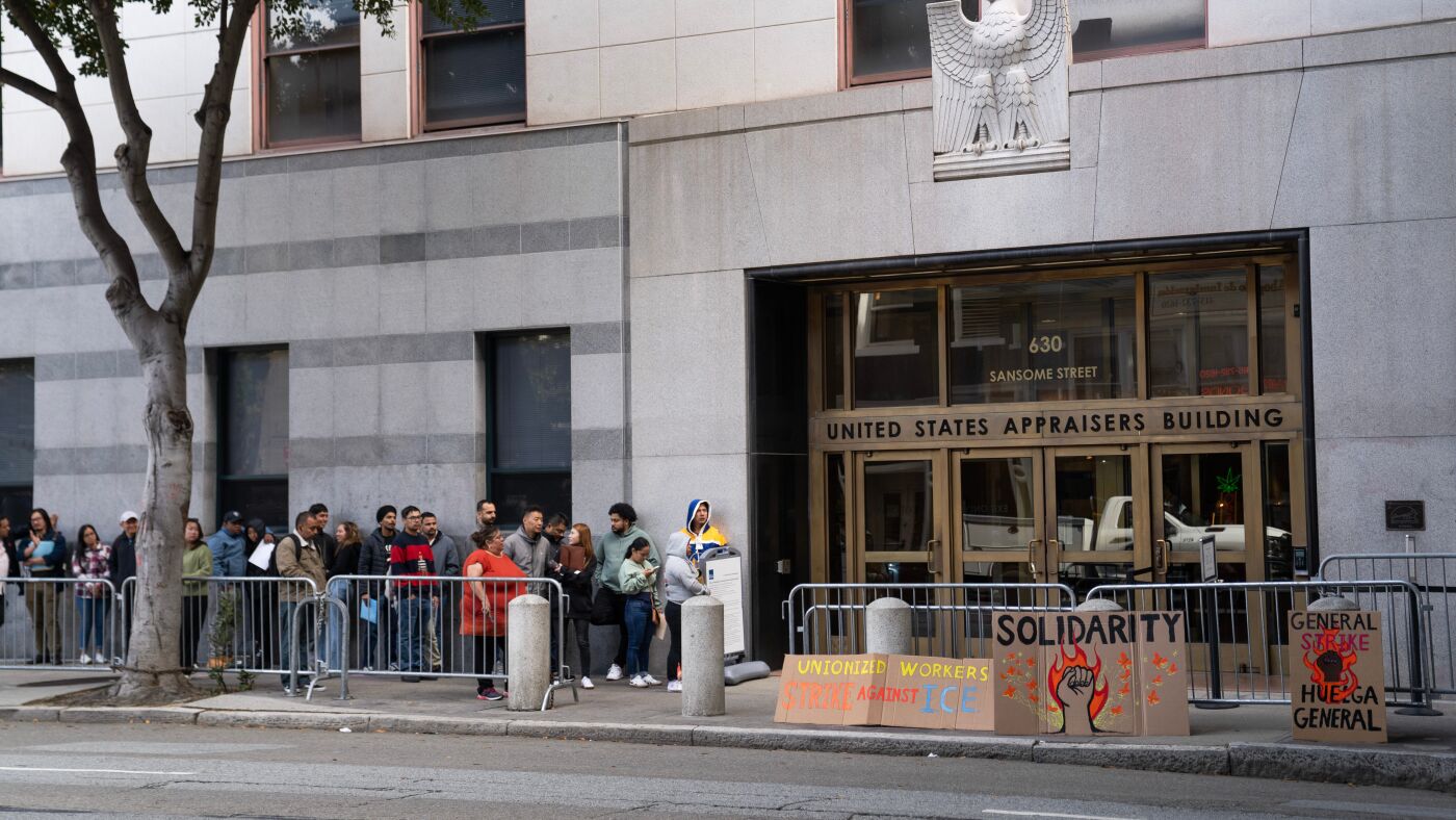 Trump to shut an immigration court, curbing due process options : NPR