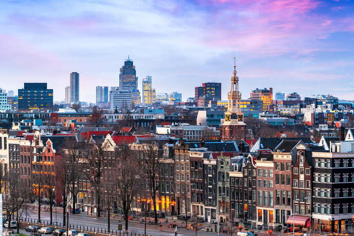 Between two cultures: an Afghan Christian in the Netherlands