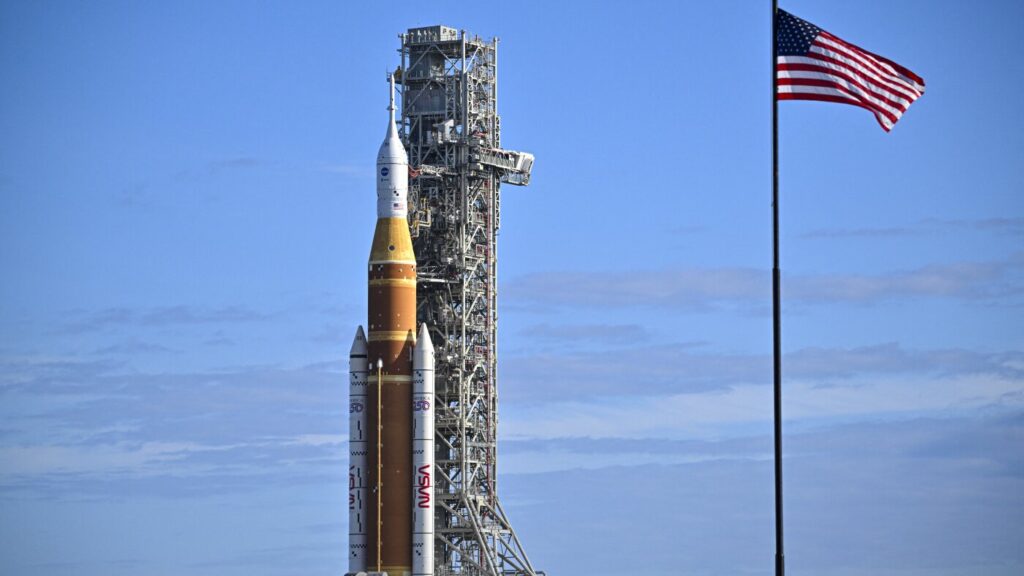 NASA eyes March 6 for Artemis II moon launch : NPR
