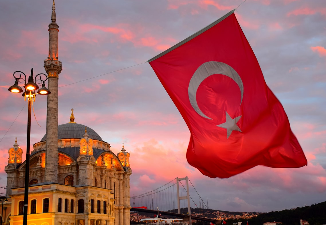 EU Parliament condemns expulsion of foreign Christians in Turkey