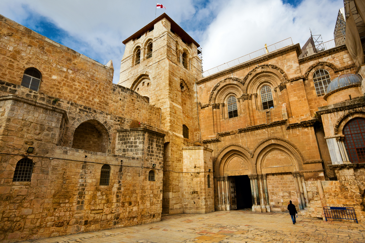War disrupts Holy Week in Jerusalem