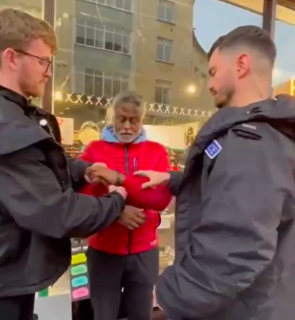 Pastor preaches in Bristol city centre despite fears of arrest