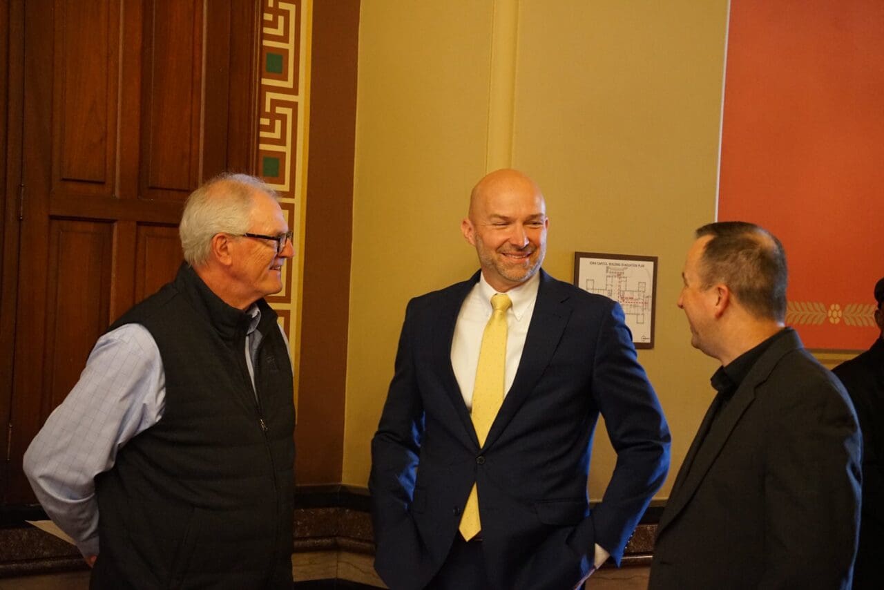 Adam Steen touts Iowa manufacturing despite outsourcing to China