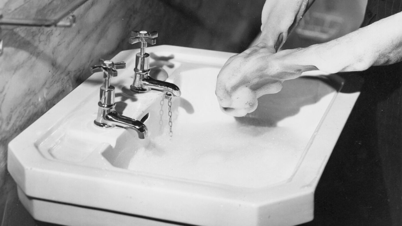 How the pronunciation of ‘wash’ became ‘warsh’ : NPR