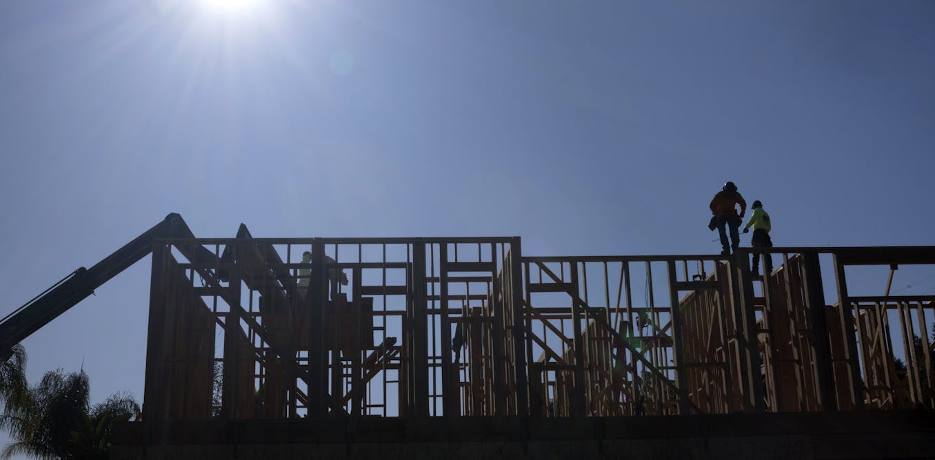When ICE ramped up enforcement US-born workers didnt see any The Moral Compass News When ICE ramped up enforcement, US-born workers didn’t see any economic gains
