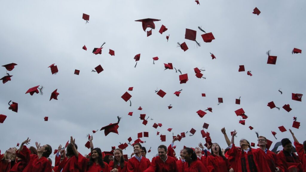 Will new graduate student loan limits drive down tuition? : NPR