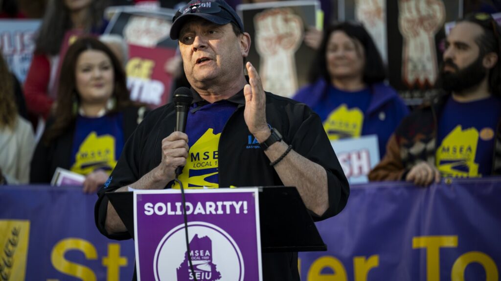 Maine Democrats Gather to Nominate New Senate Candidate Amid Turmoil The Moral Compass News Democrats in Maine gather to replace Graham Platner in the race against Susan Collins : NPR