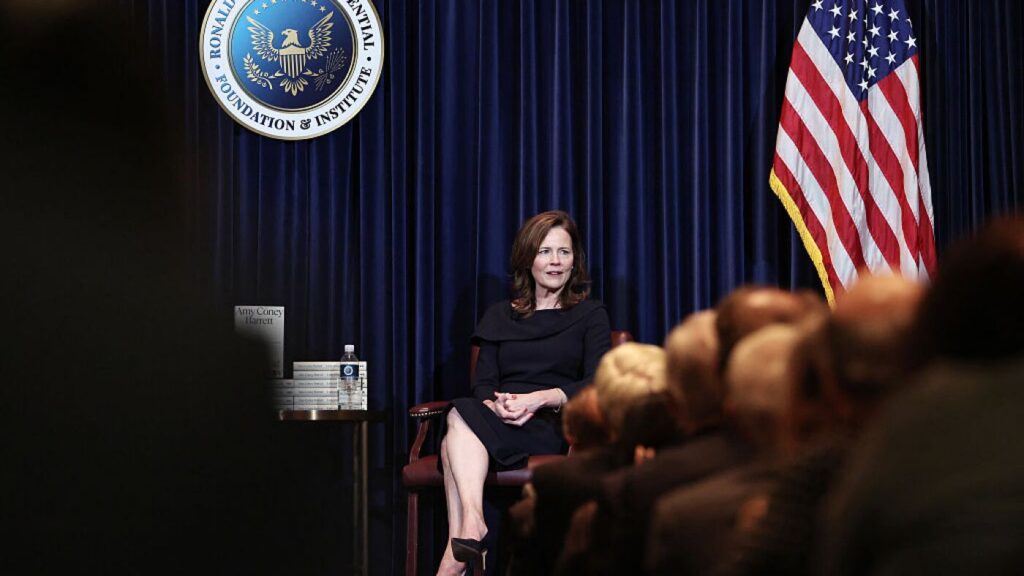 Supreme Court financial disclosures show justices' extra income : NPR