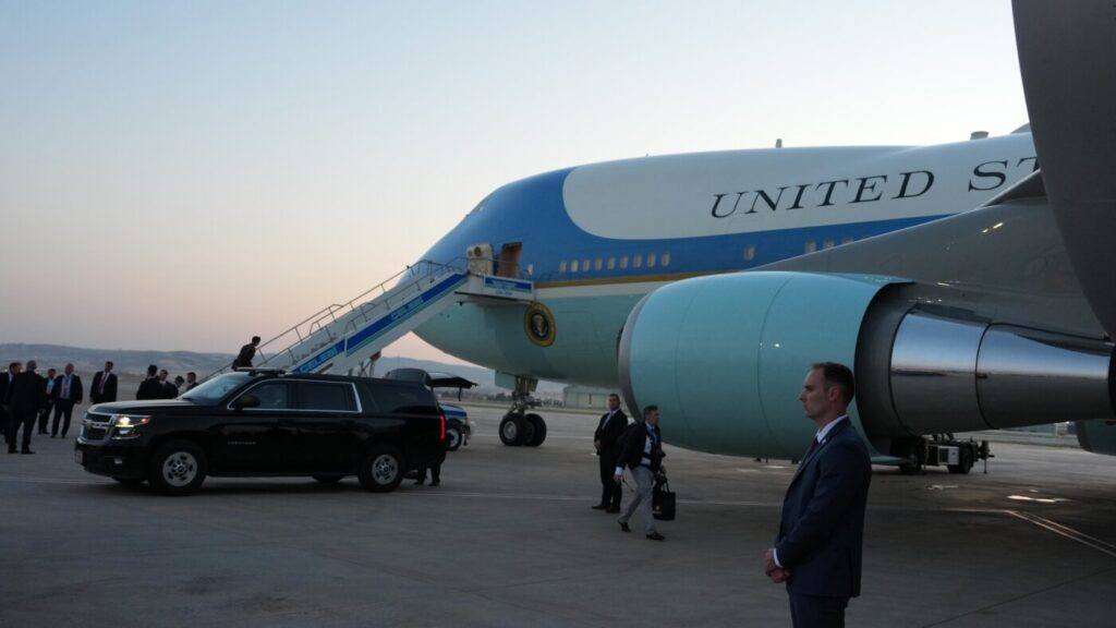 Trump flies partway home from Turkey in an old Air Force One : NPR
