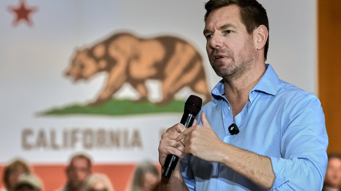 Federal Agents Seize Devices from Ex-Rep Swalwell Amid Investigation The Moral Compass News Federal agents seize devices from ex-Rep. Eric Swalwell in sexual misconduct probe, AP source says : NPR