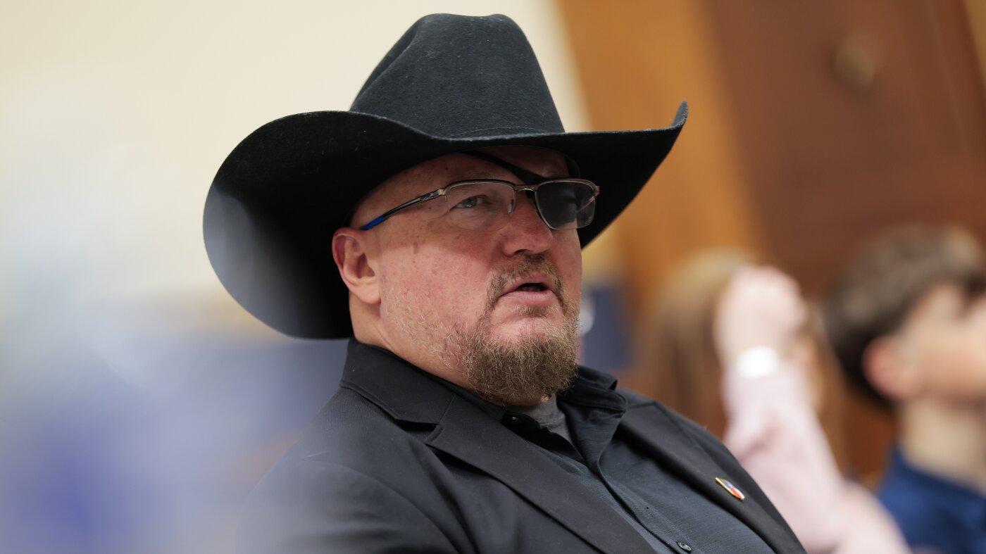 Judge Dismisses Oath Keepers Case Amid Controversy and Criticism The Moral Compass News Judge agrees to drop final case against Oath Keepers on Jan. 6 : NPR