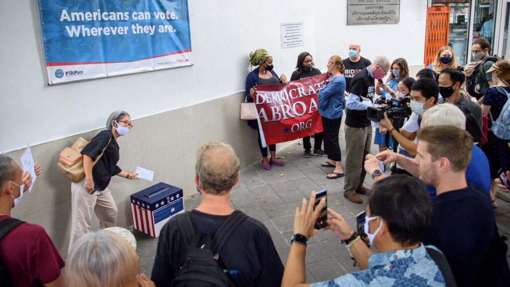 Pentagons form changes spark confusion for overseas voters The Moral Compass News Pentagon alters forms amid GOP push to limit overseas voting : NPR