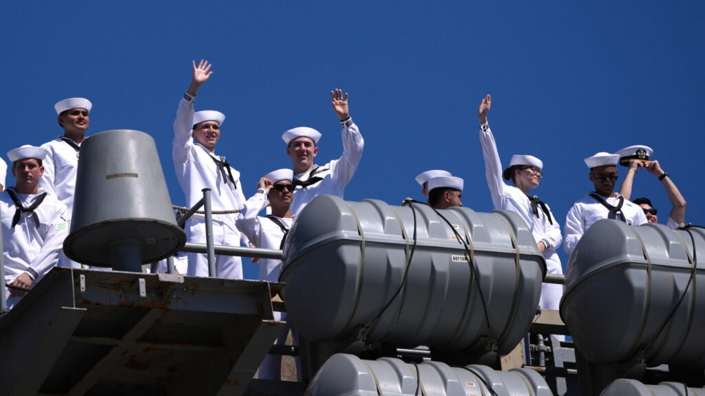 USS Lincoln Returns After Historic Deployment Amid Emotional Reunion The Moral Compass News The long-deployed USS Lincoln returns home to San Diego Bay : NPR